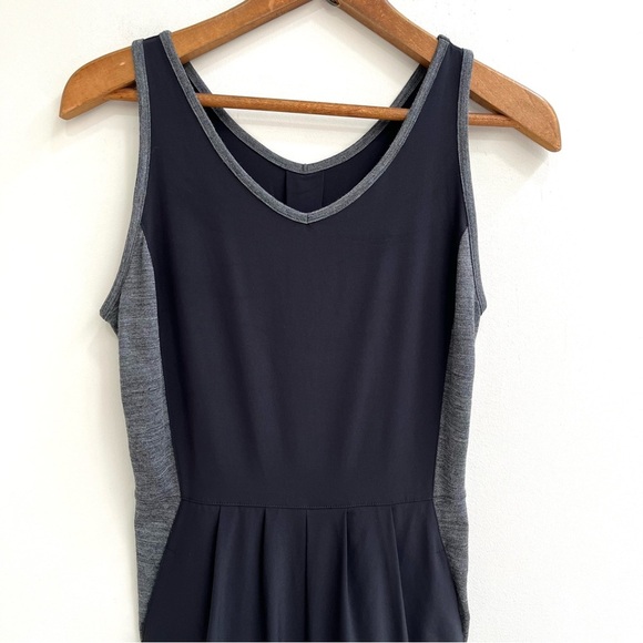 Smartwool Merino Sport Jumpsuit Black Gray Size Small 
Hiking Outdoor Camping S - Picture 3 of 13